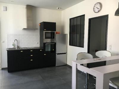 For rent Bordeaux 3 rooms 65 m2 Gironde (33000) photo 0