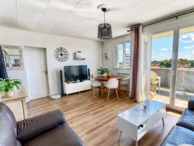 For sale Saint-medard-en-jalles 5 rooms 87 m2 Gironde (33160) photo 0