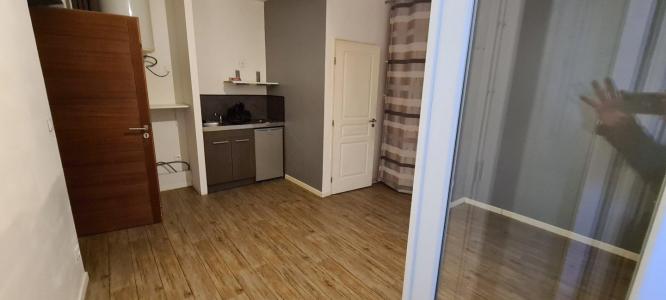 Louer Appartement  550 euros