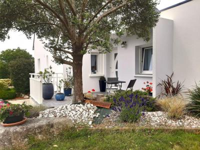 For sale Plogastel-saint-germain 6 rooms 135 m2 Finistere (29710) photo 3