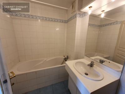 For rent Madeleine 2 rooms 46 m2 Nord (59110) photo 3
