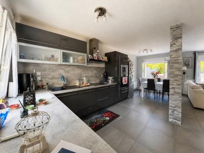 For sale Villefontaine 4 rooms 87 m2 Isere (38090) photo 2