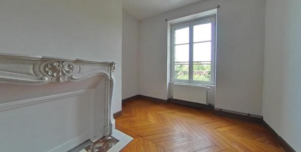 Louer Appartement 79 m2 Toucy