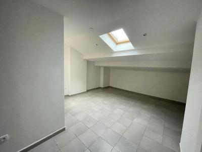 Louer Appartement 33 m2 Marseille-2eme-arrondissement