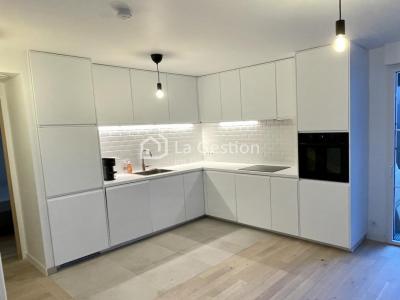 Louer Appartement 120 m2 Saint-ouen
