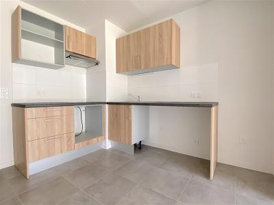 Louer Maison 86 m2 Taillan-medoc