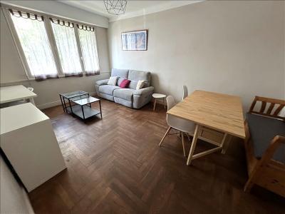 For rent Lyon-7eme-arrondissement 2 rooms 42 m2 Rhone (69007) photo 0