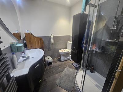 For rent Villelaure 5 rooms 92 m2 Vaucluse (84530) photo 4