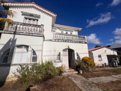 For sale Fort-de-france 7 rooms 200 m2 Martinique (97200) photo 1