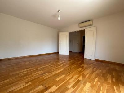 For rent Avignon 2 rooms 58 m2 Vaucluse (84000) photo 1