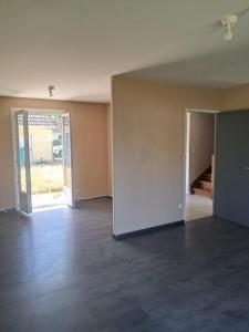 Louer Maison Saint-pourcain-sur-sioule 588 euros