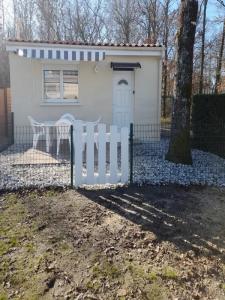 For rent Saint-savin 1 room 19 m2 Gironde (33920) photo 0