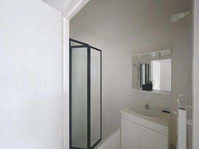 For rent Blaye 2 rooms 45 m2 Gironde (33390) photo 2