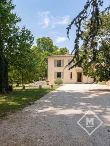 For sale Cabries 7 rooms 258 m2 Bouches du Rhone (13480) photo 0
