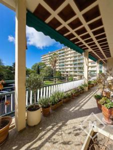 Acheter Appartement 175 m2 Marseille-8eme-arrondissement