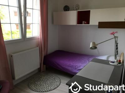 For rent Fourqueux 1 room 10 m2 Yvelines (78112) photo 0