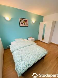 Louer Appartement Evry 495 euros