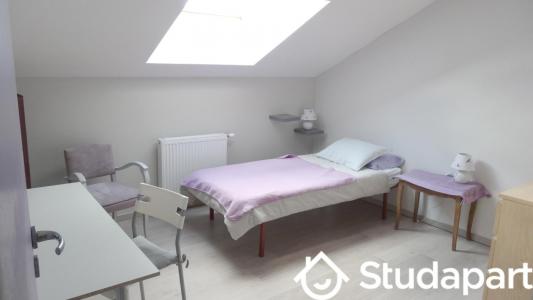 For rent Sainte-foy-les-lyon 1 room 12 m2 Rhone (69110) photo 0