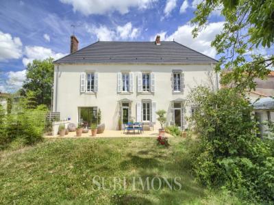 For sale Antigny TERVAL 8 rooms 237 m2 Vendee (85120) photo 0