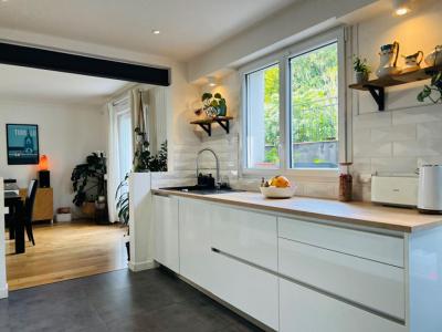 For sale Nantes 6 rooms 161 m2 Loire atlantique (44300) photo 3