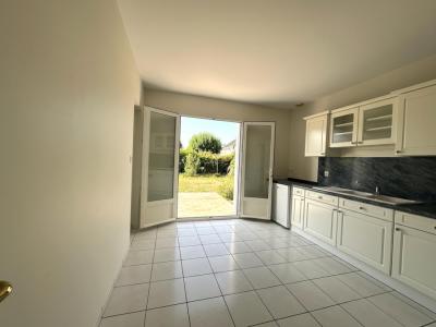 For sale Sainte-luce-sur-loire 5 rooms 112 m2 Loire atlantique (44980) photo 2