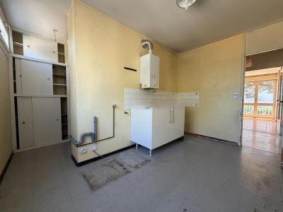 For sale Saint-herblain 4 rooms 77 m2 Loire atlantique (44800) photo 2