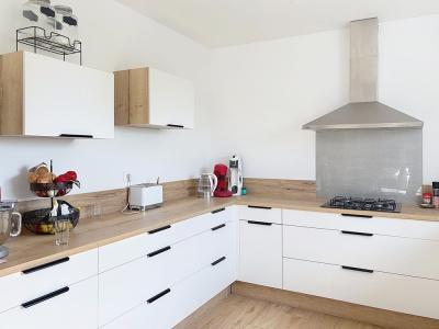 For sale Saint-hilaire-la-palud 4 rooms 95 m2 Deux sevres (79210) photo 0