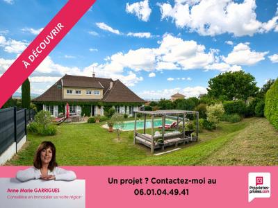 For sale Communay 8 rooms 232 m2 Rhone (69360) photo 0