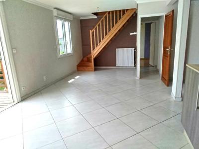 For sale Neulliac 3 rooms 72 m2 Morbihan (56300) photo 2