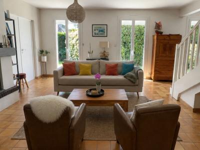 For sale Ahun 6 rooms 160 m2 Creuse (23150) photo 0