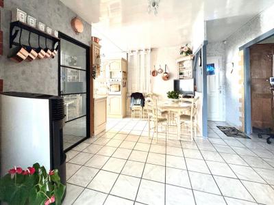Acheter Maison Menitre 281000 euros