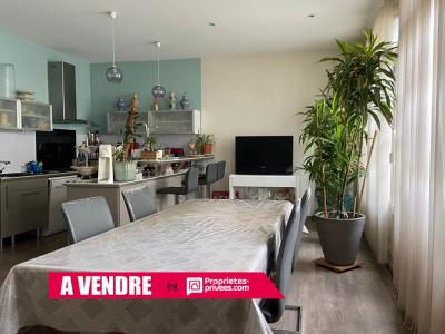 For sale Sable-sur-sarthe 8 rooms 162 m2 Sarthe (72300) photo 0