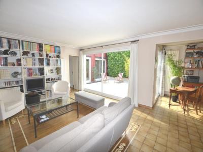 For sale Sainte-genevieve-des-bois 9 rooms 230 m2 Essonne (91700) photo 0