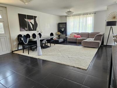 For sale Saint-genis-laval 4 rooms 105 m2 Rhone (69230) photo 2
