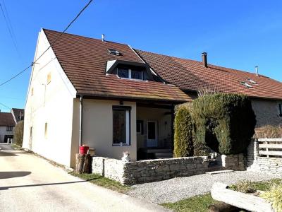 For sale Chaveria 4 rooms 113 m2 Jura (39270) photo 0