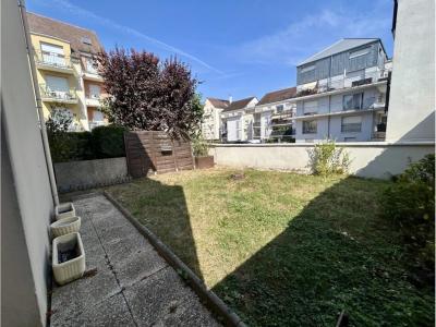 Louer Appartement Arpajon 865 euros