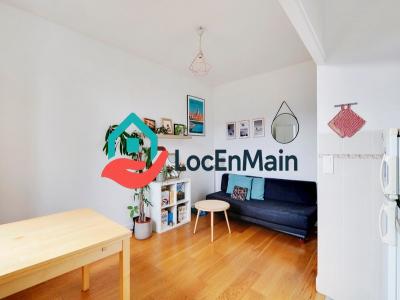 For rent Paris-20eme-arrondissement 2 rooms 32 m2 Paris (75020) photo 0