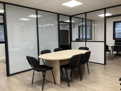 Louer Bureau 16 m2 Venissieux