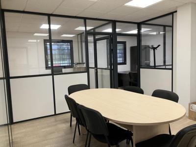 Louer Bureau Venissieux 4452 euros
