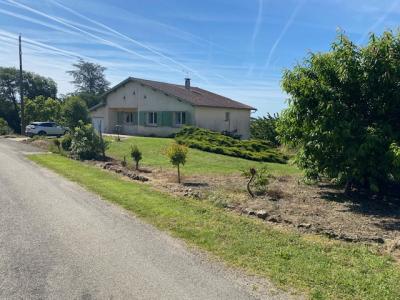 For sale Beaumont-de-lomagne 4 rooms 100 m2 Tarn et garonne (82500) photo 0