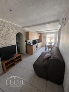 For sale Penne-sur-huveaune 3 rooms 84 m2 Bouches du Rhone (13821) photo 0
