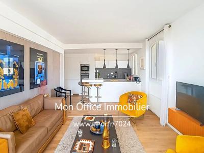 Acheter Appartement Cogolin 637000 euros