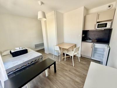 Annonce Location Appartement  10
