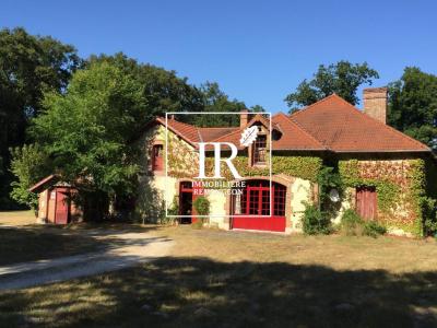 For sale Brinon-sur-sauldre 14 rooms 368 m2 Cher (18410) photo 0