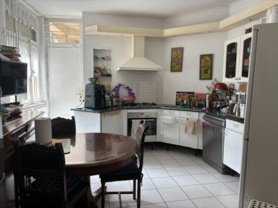 Acheter Appartement 171 m2 Madeleine