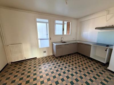 Louer Appartement Marseille-4eme-arrondissement Bouches du Rhone