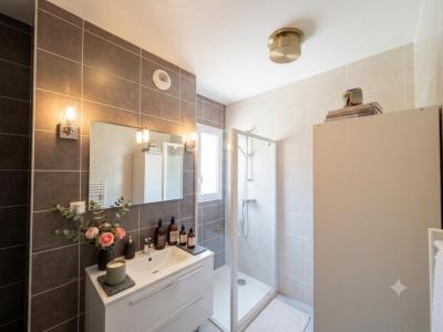 For sale Garde 2 rooms 44 m2 Var (83130) photo 2