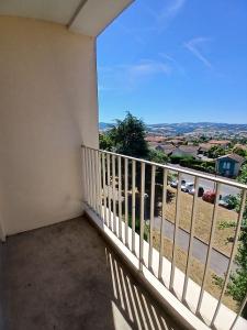 Annonce Location 3 pi�ces Appartement Chazelles-sur-lyon 42