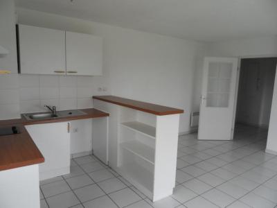 For rent Castelnaudary 3 rooms 57 m2 Aude (11400) photo 2