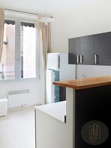 Louer Appartement Lyon-7eme-arrondissement Rhone